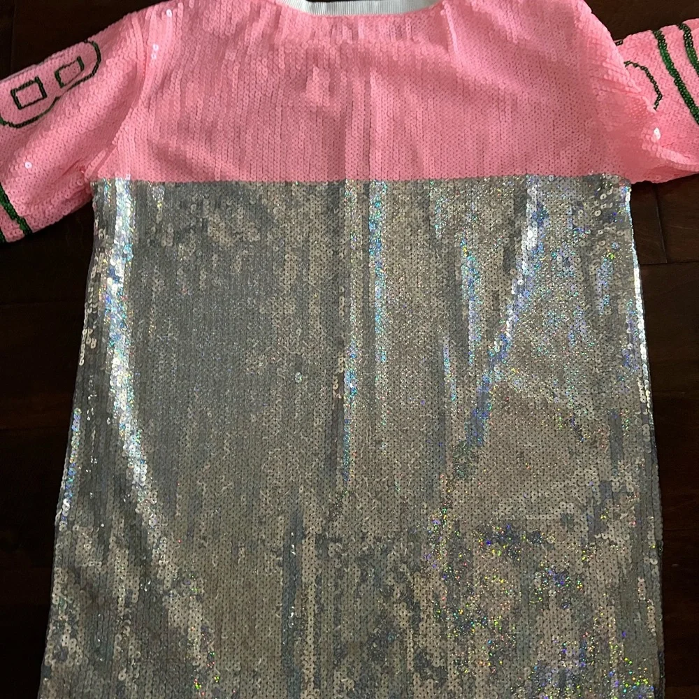 DAVI & DANI Silver Sequin Hoodie with Pink Sleeves and Green '08' - Picture 2 of 2